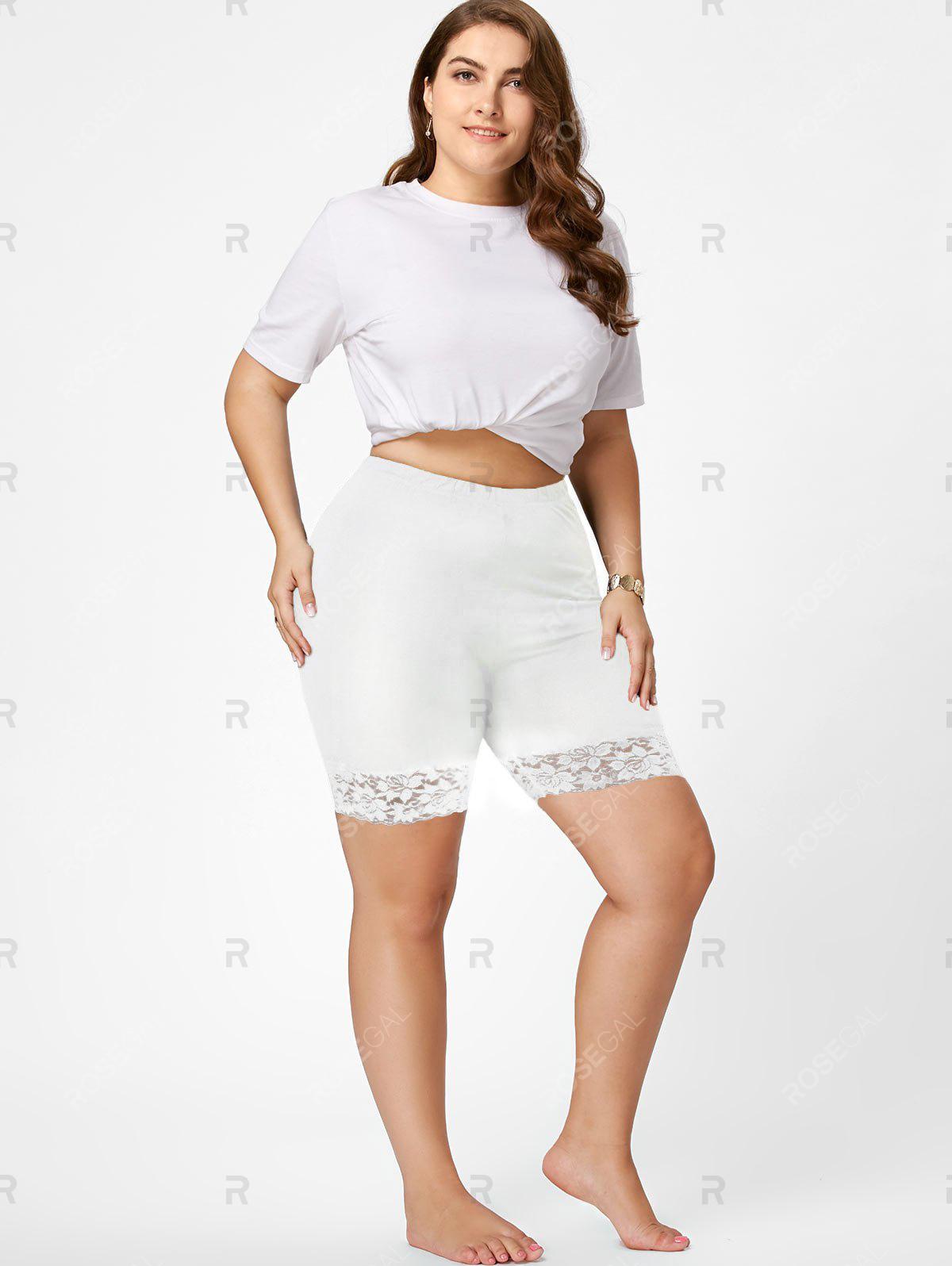 Plus Size Lace Trim Short Leggings