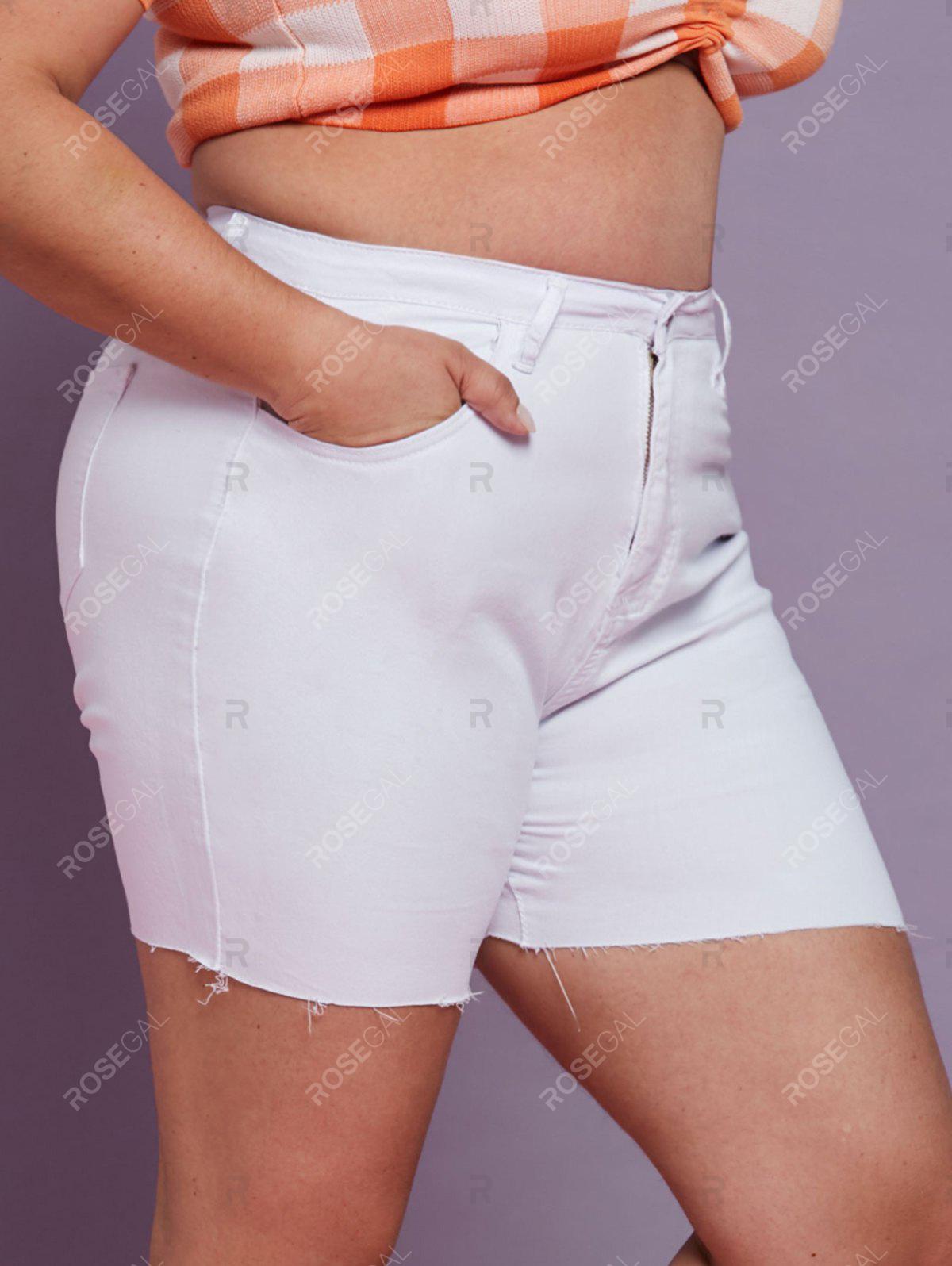 Solid Pockets Raw Hem Plus Size Shorts