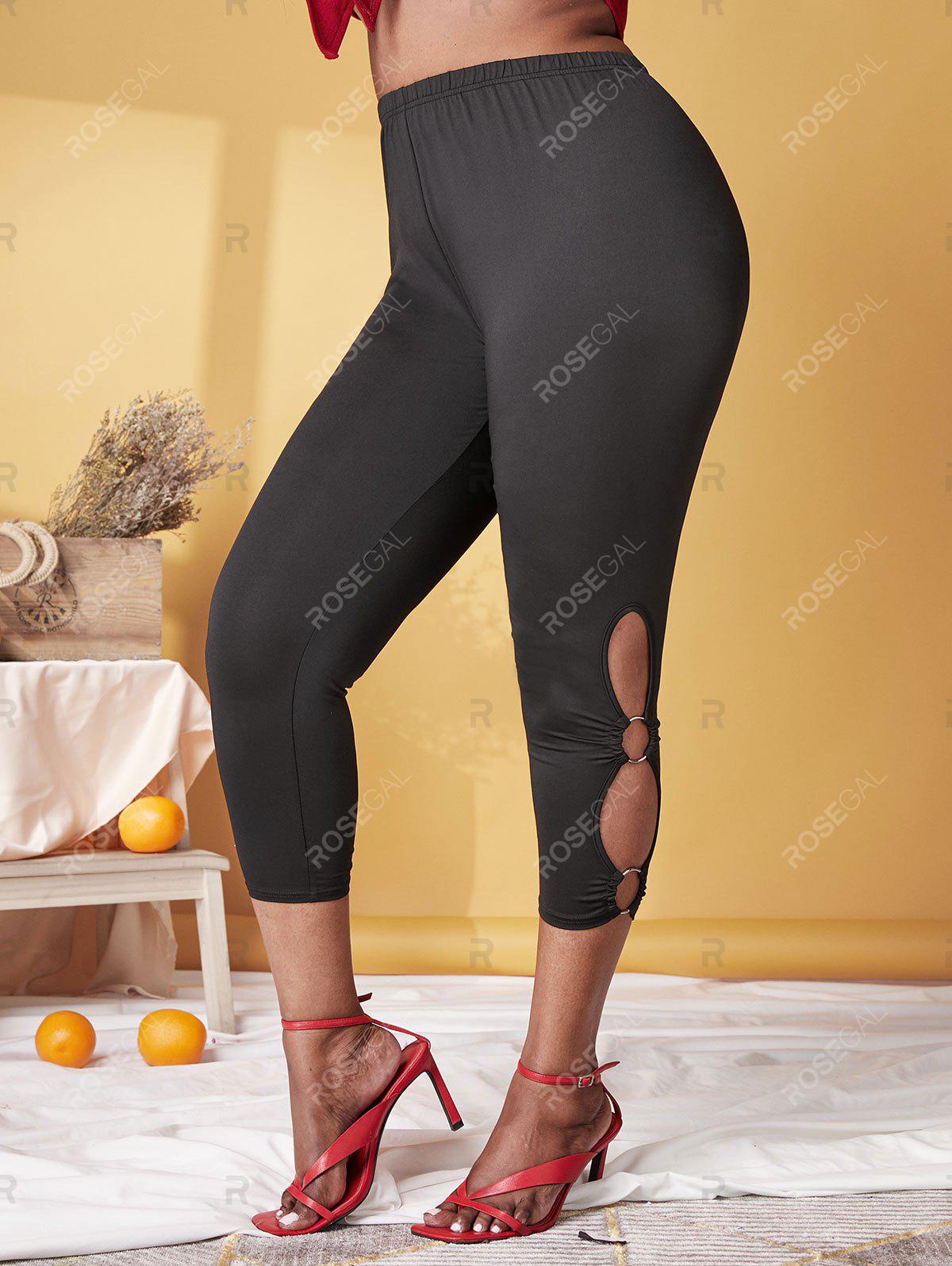 Plus Size O Ring Cutout Cropped Pants