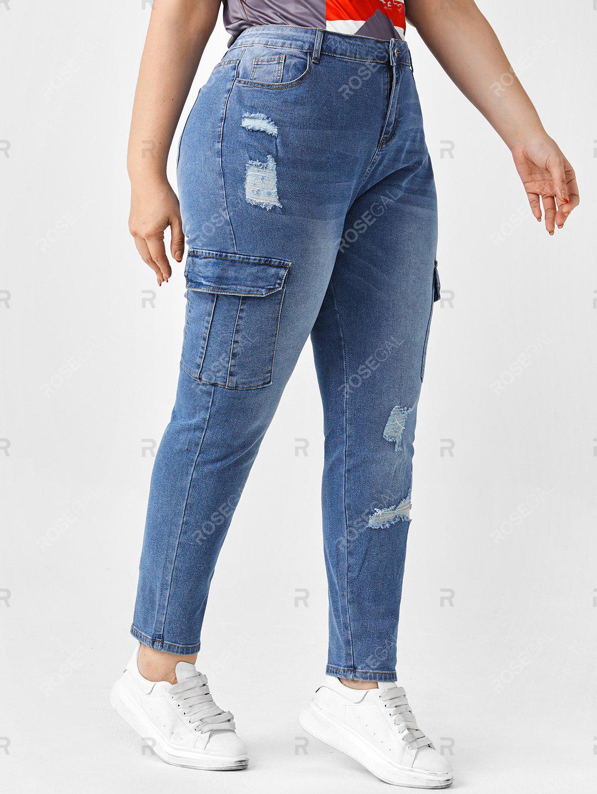 Plus Size Ripped Pockets Jeans