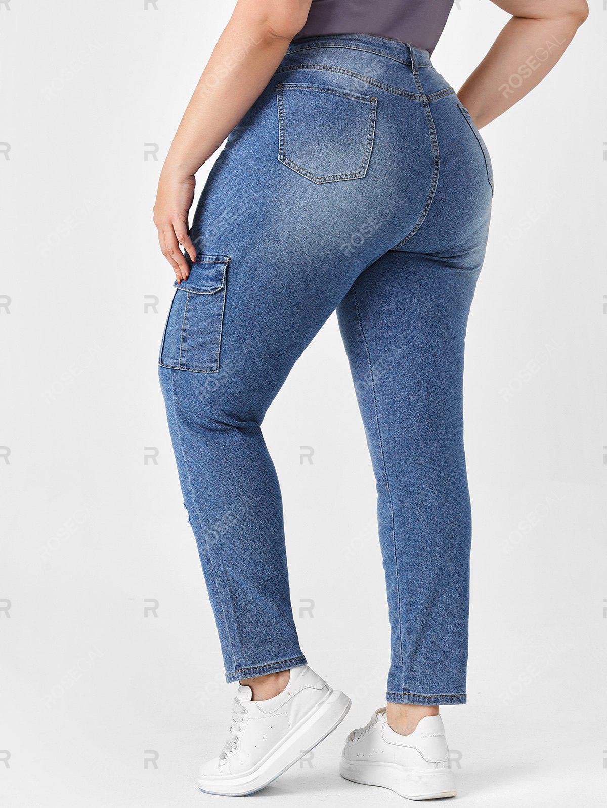 Plus Size Ripped Pockets Jeans