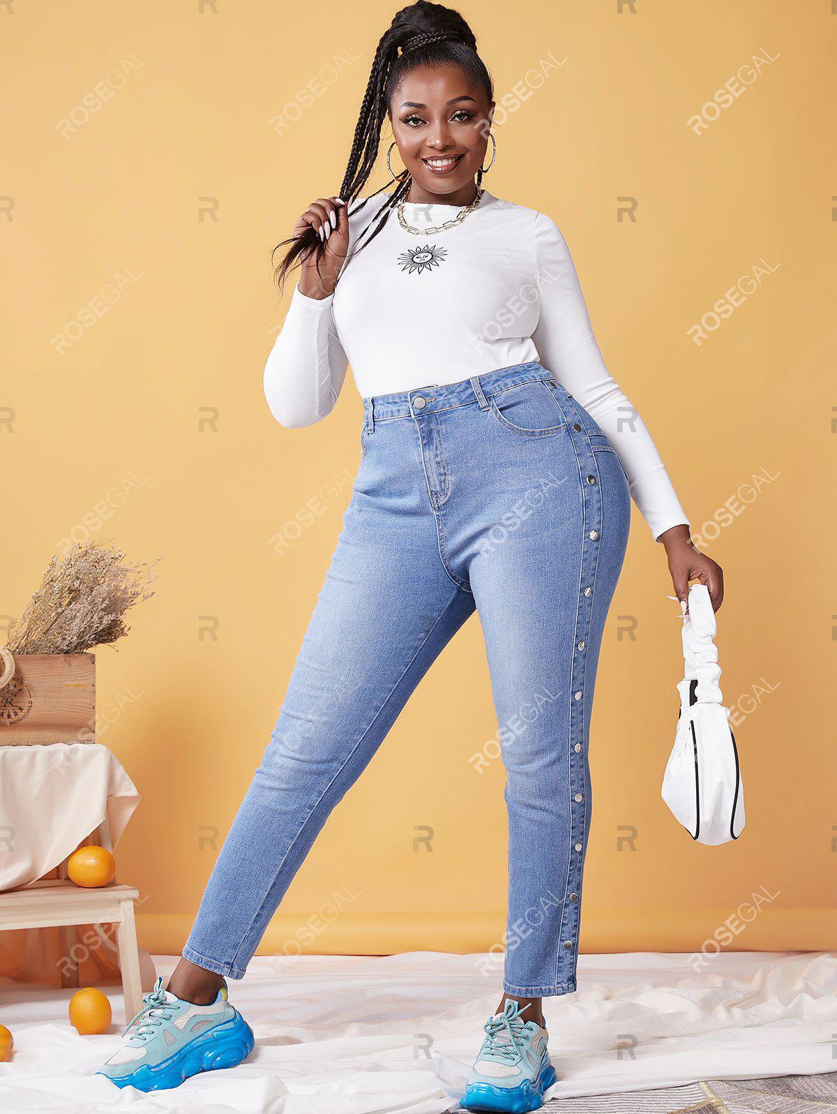 Plus Size Light Wash Studded Skinny Jeans