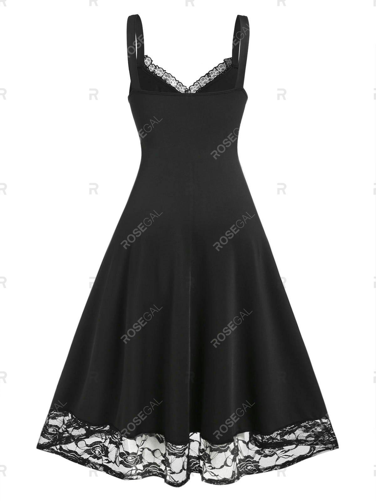 Plus Size & Curve Gothic Lace Panel Grommet Backless Midi Dress