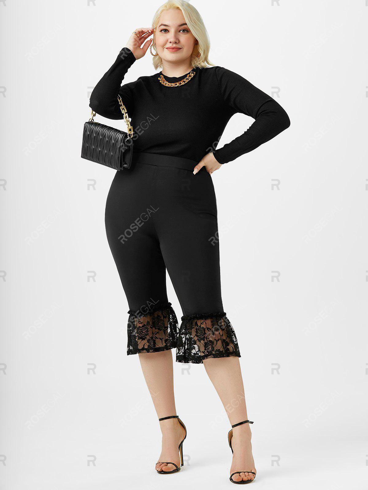 Plus Size Floral Flounce Lace Hem Capri Bell Pants