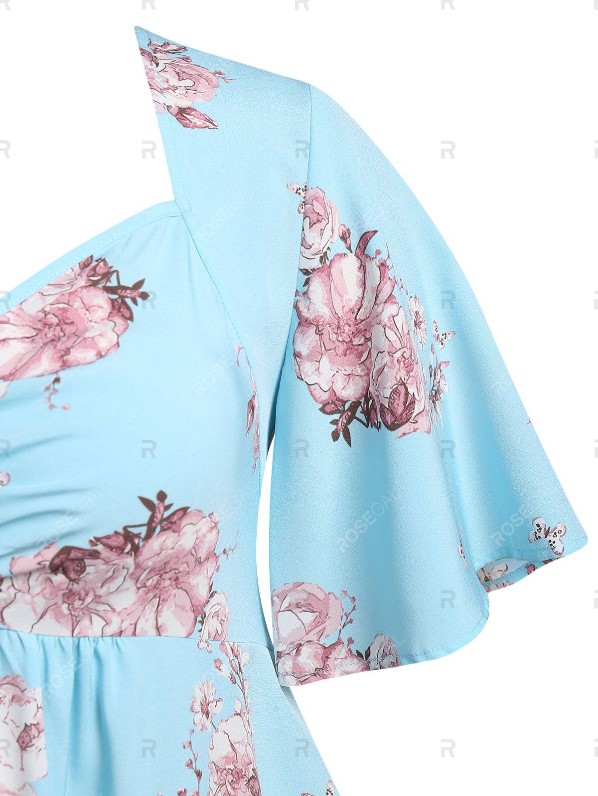 Plus Size & Curve Bell Sleeve Floral Print Blouse