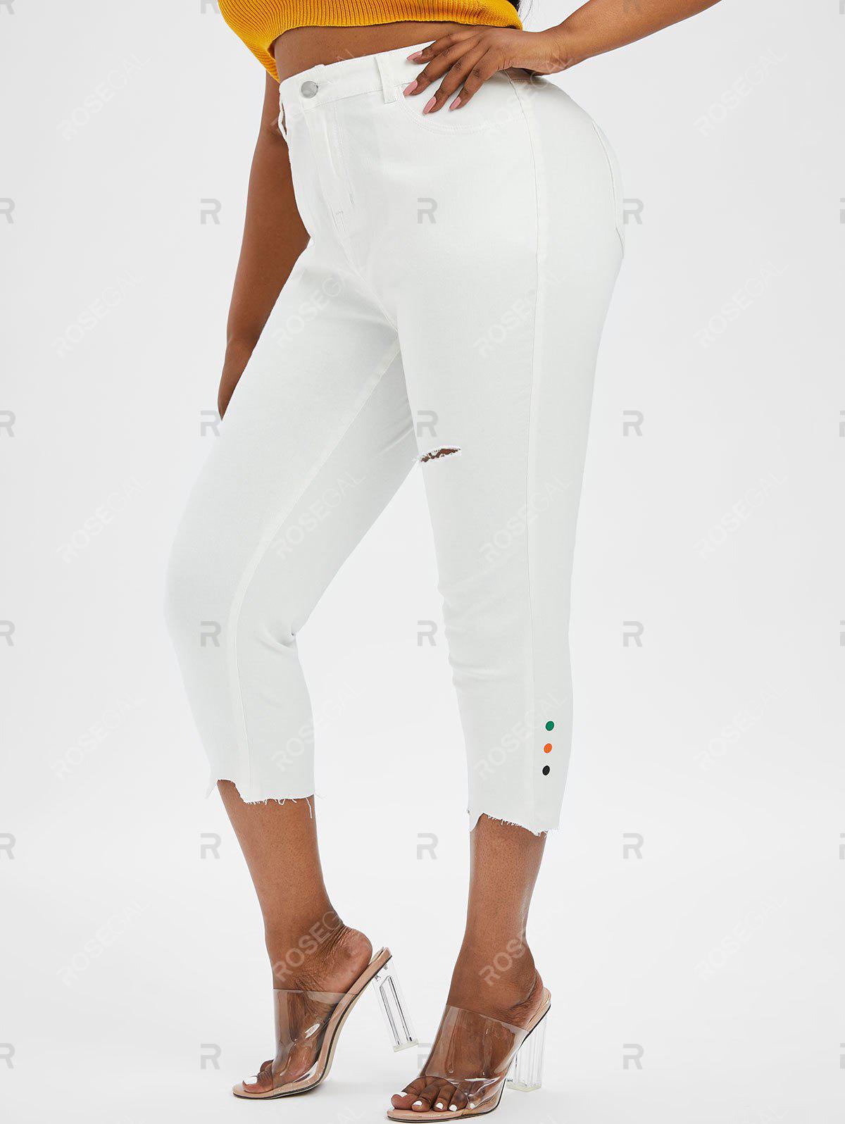 Plus Size & Curve Ripped Raw Hem Tapered Cropped Jeans