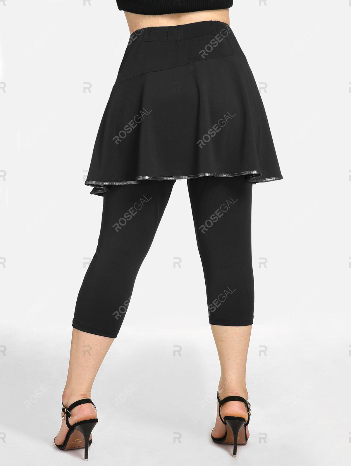 Plus Size & Curve Metallic Binding Capri Flounce Skirted Pants