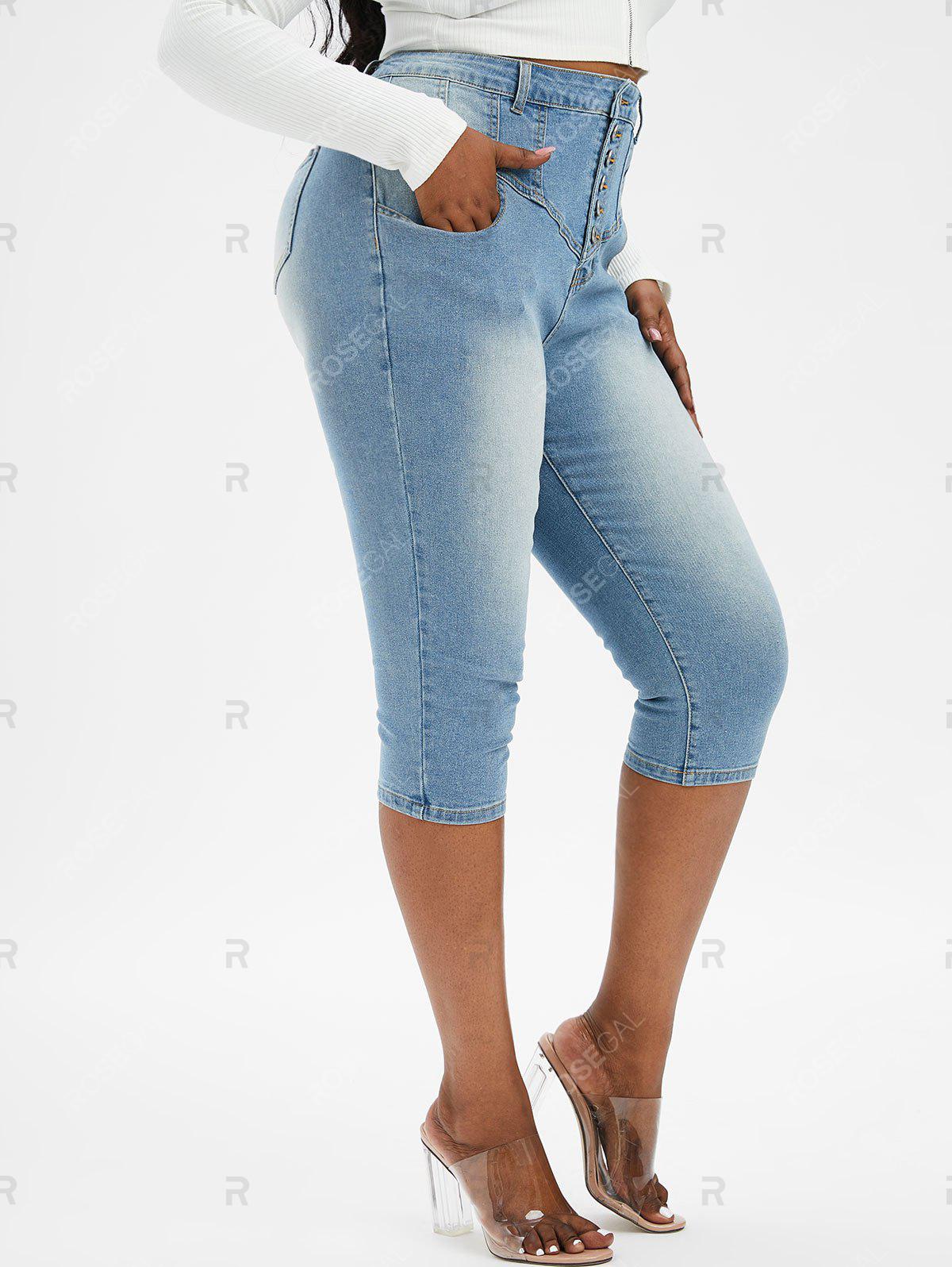 Plus Size Light Wash Button Up Capri Jeans