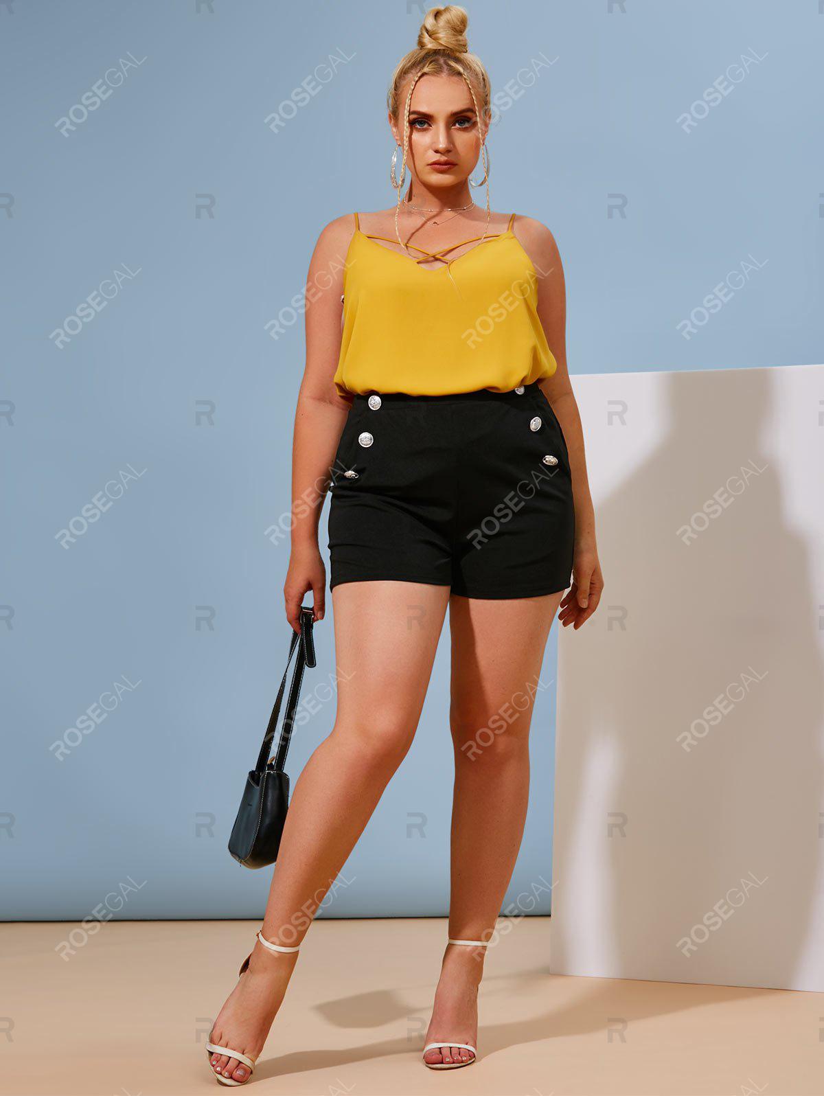 Plus Size & Curve Mock Button Pocket Shorts