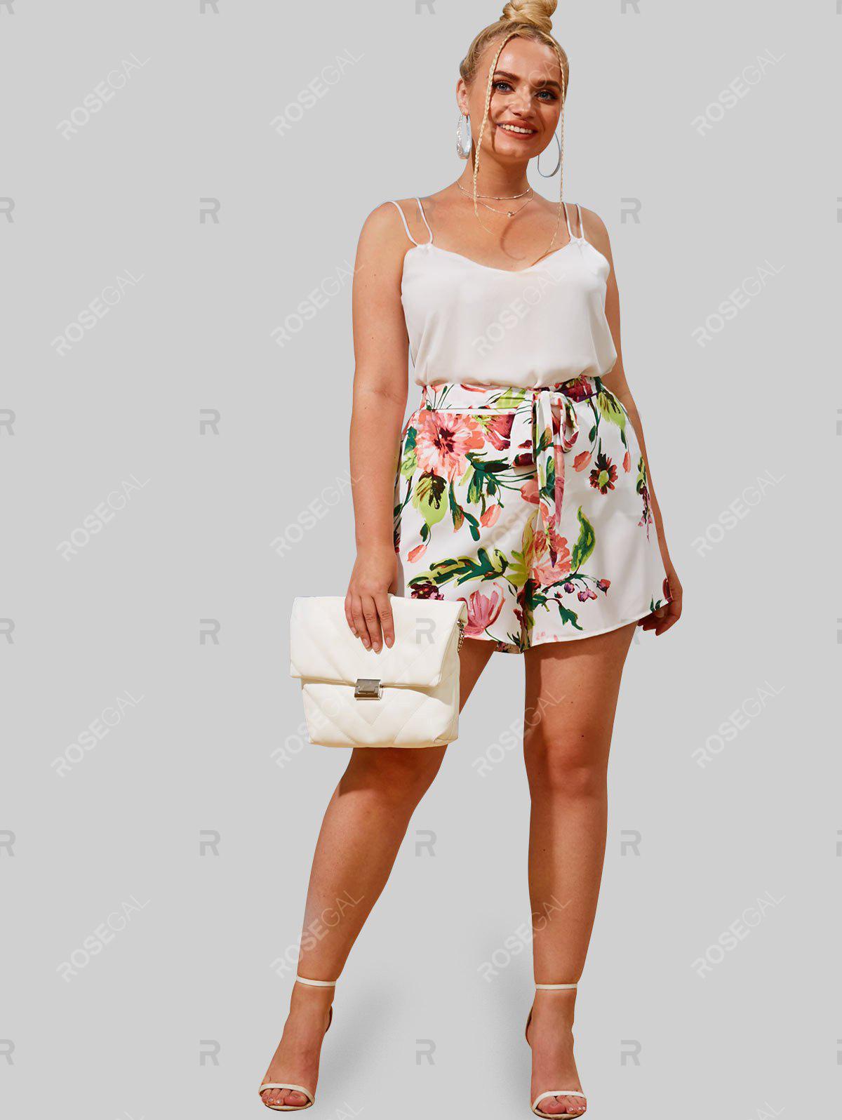 Plus Size & Curve Flower Print Belted Loose Shorts